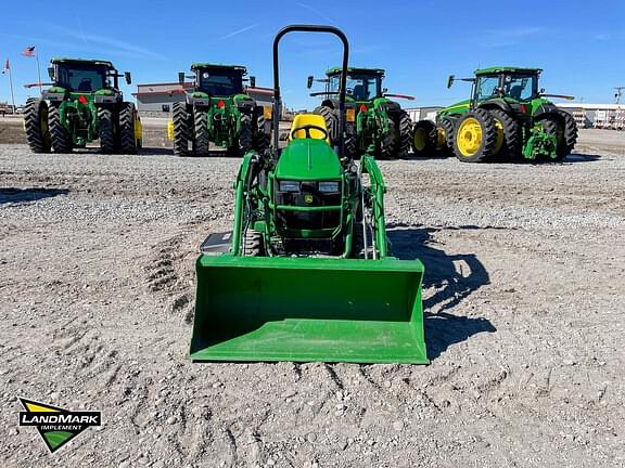 Image of John Deere 1025R equipment image 2