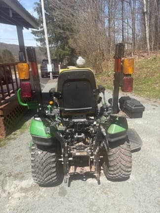 Image of John Deere 1025R equipment image 4