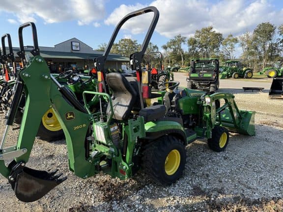 Image of John Deere 1025R equipment image 2