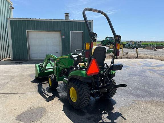 Image of John Deere 1025R equipment image 2