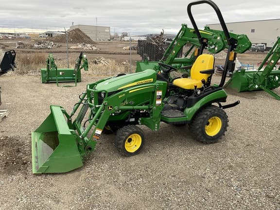 Image of John Deere 1025R equipment image 1