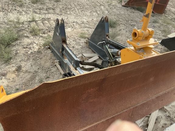 2023 John Deere Dozer Blade Equipment Image0