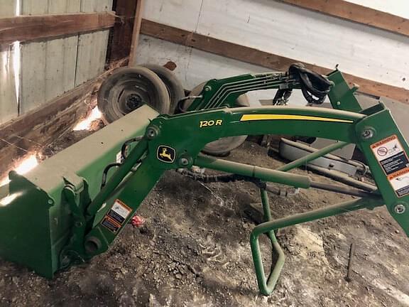 Image of John Deere 120R equipment image 1