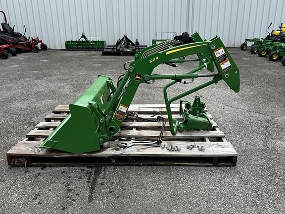 Image of John Deere 120R Primary image