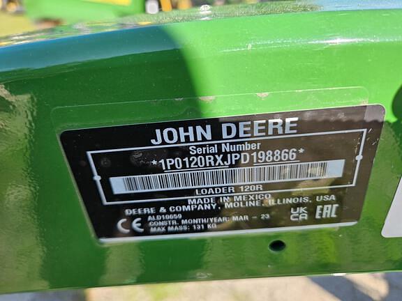 Image of John Deere 120R equipment image 4