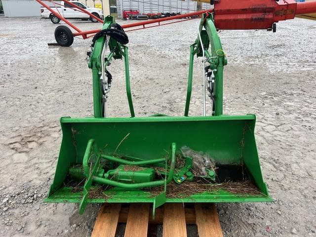 Image of John Deere 120R equipment image 4