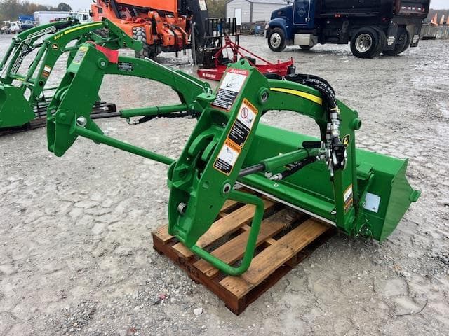 Image of John Deere 120R equipment image 3