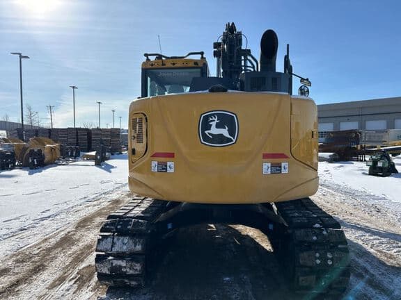 Image of John Deere 135G equipment image 3
