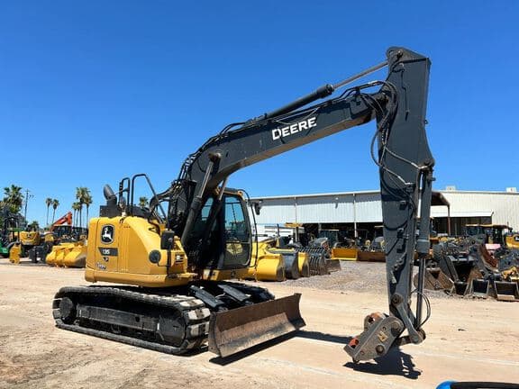 Image of John Deere 135P Primary image