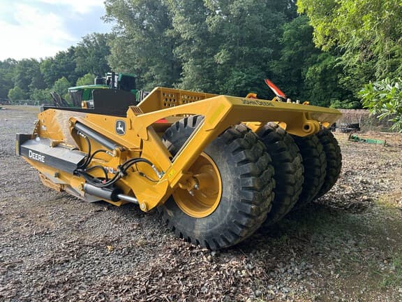 Image of John Deere 1510DC equipment image 4