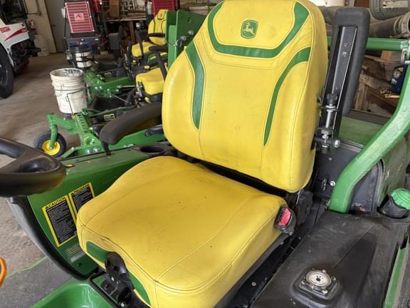 Image of John Deere 1550 equipment image 2