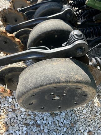 Image of John Deere 1590 equipment image 4