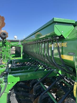 Main image John Deere 1590