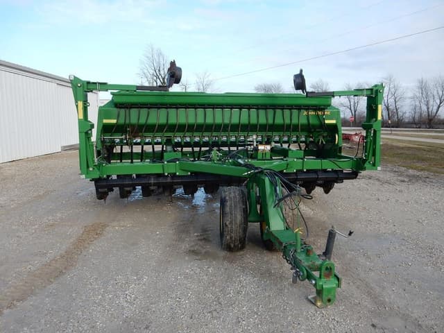 Image of John Deere 1590 equipment image 3