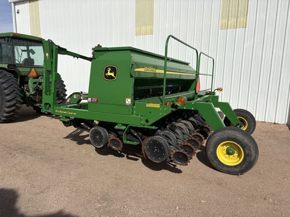 Image of John Deere 1590 equipment image 2