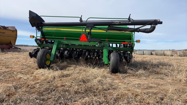 Image of John Deere 1590 equipment image 3