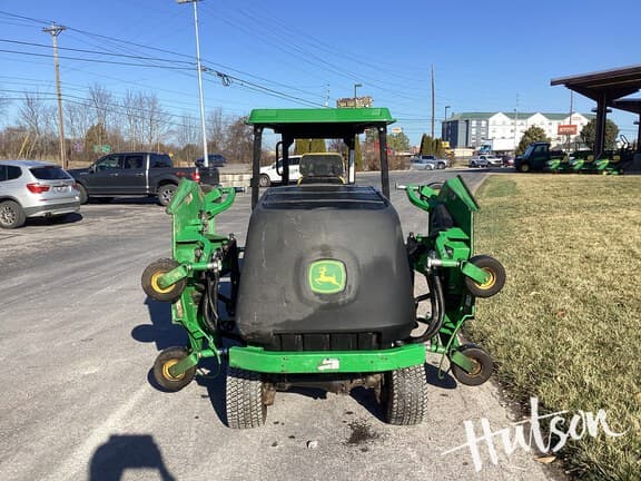 Image of John Deere 1600 Turbo III equipment image 3