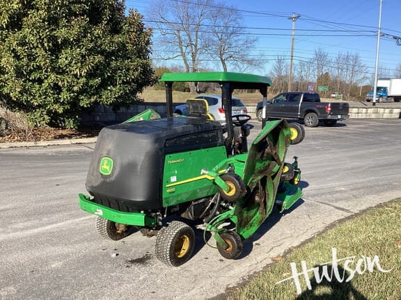 Image of John Deere 1600 Turbo III equipment image 4