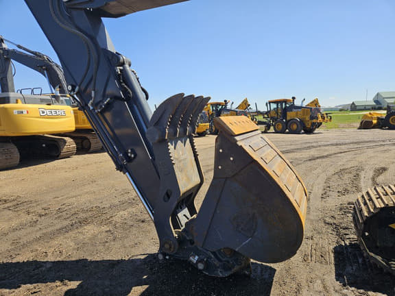 Image of John Deere 160P equipment image 3