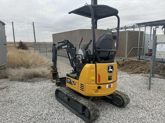 Image of John Deere 17P equipment image 1