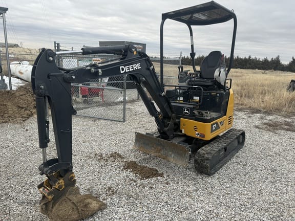 2023 John Deere 17P Equipment Image0