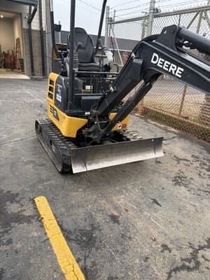 2023 John Deere 17P Image