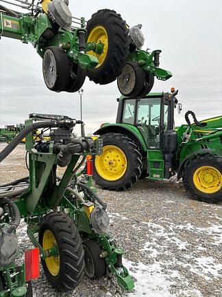 Thumbnail image John Deere 1725 3