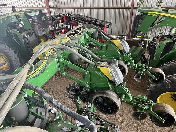 Main image John Deere 1725C 9