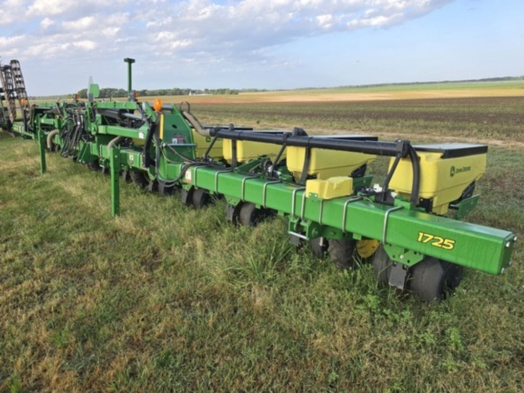 2023 John Deere 1725 Equipment Image0