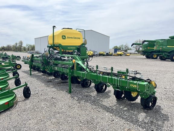 2023 John Deere 1725C Equipment Image0