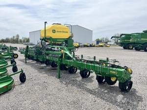 2023 John Deere 1725C Image