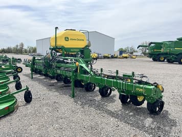 Main image John Deere 1725C
