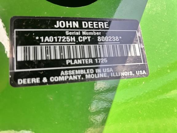 Image of John Deere 1725C equipment image 1