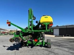 Main image John Deere 1745 4