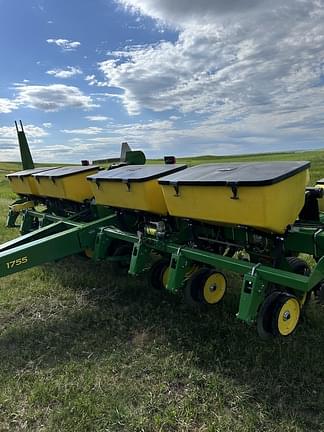 Image of John Deere 1755 Primary image