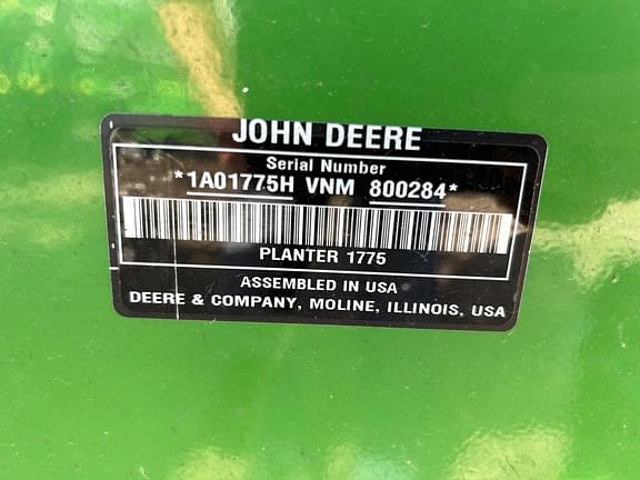 Image of John Deere 1775 equipment image 3