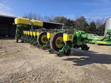 Main image John Deere 1775