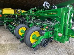 2023 John Deere 1775 Equipment Image0