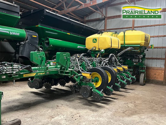 Main image John Deere 1775