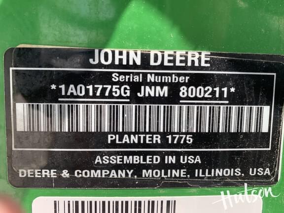 Image of John Deere 1775 equipment image 4