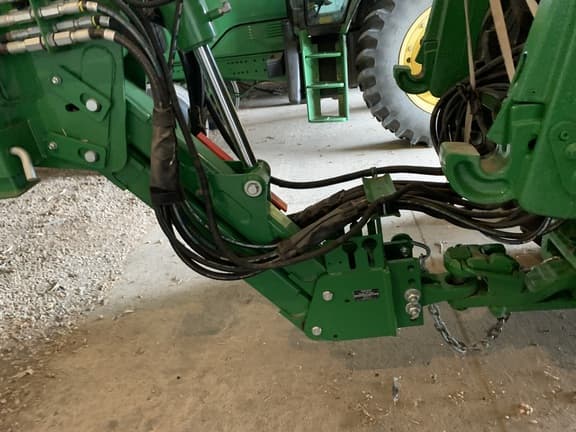 Image of John Deere 1775 equipment image 3