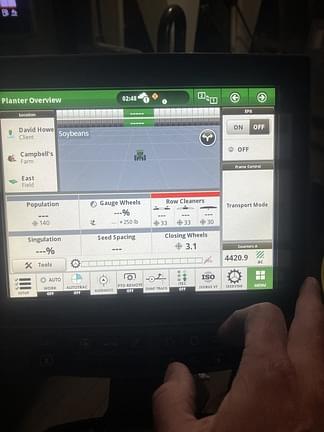 Image of John Deere 1775 equipment image 4