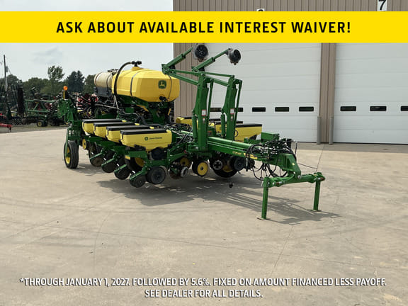 2023 John Deere 1775 Equipment Image0