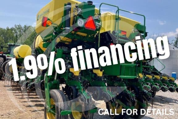 Image of John Deere 1775 Primary image