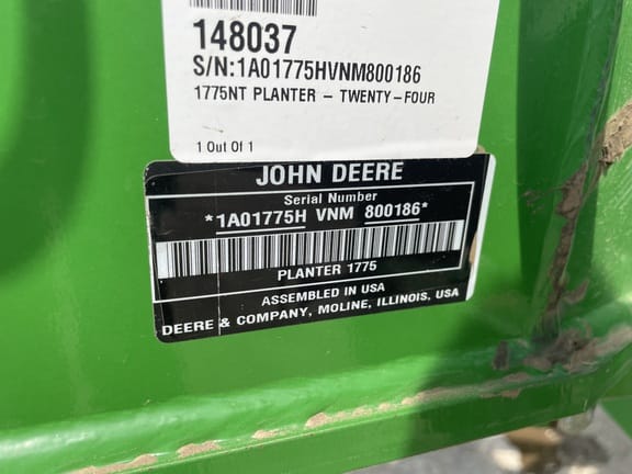 2023 John Deere 1775 Equipment Image0