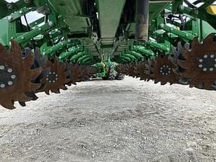 Main image John Deere 1775 32