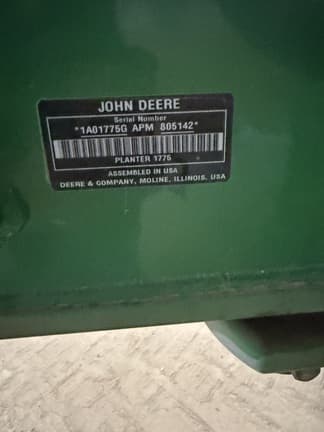 Image of John Deere 1775 equipment image 1