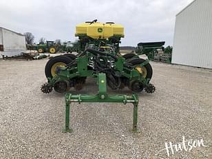 Main image John Deere 1775 1