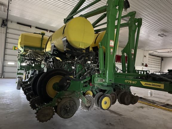 Image of John Deere 1775 Image 1