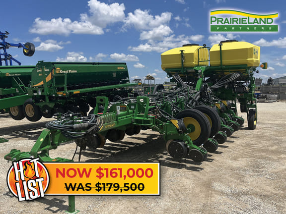 2023 John Deere 1775 Equipment Image0